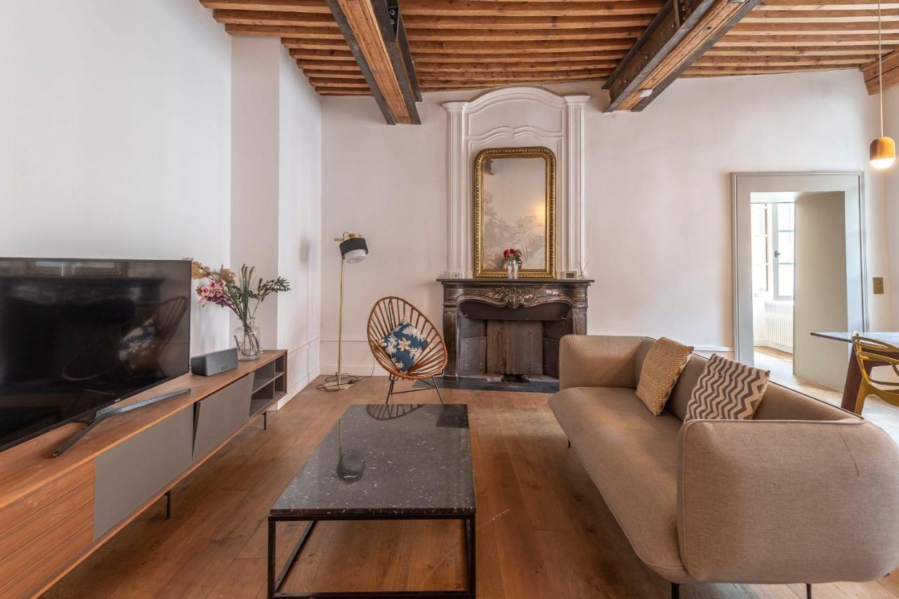 Spacious Apartment Rated 4 Stars In The Heart Of The Old Town Annecy Exteriör bild