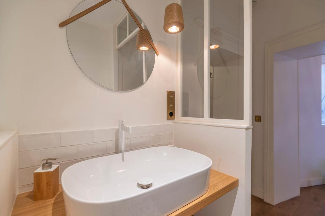 Spacious Apartment Rated 4 Stars In The Heart Of The Old Town Annecy Exteriör bild